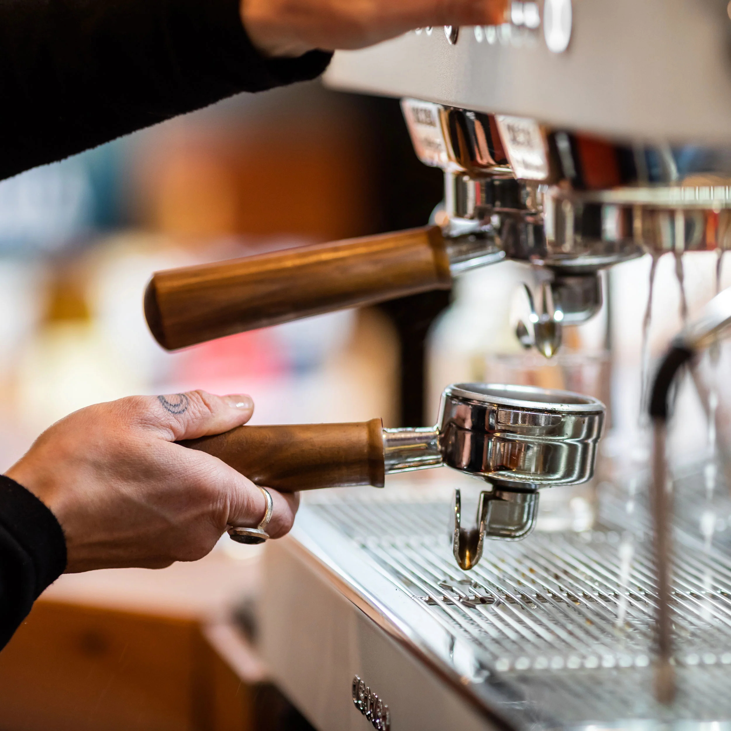 Barista T Plus, Automatic 2 Group Espresso Machine, with Thermodynamic Technology (White) - Image 10